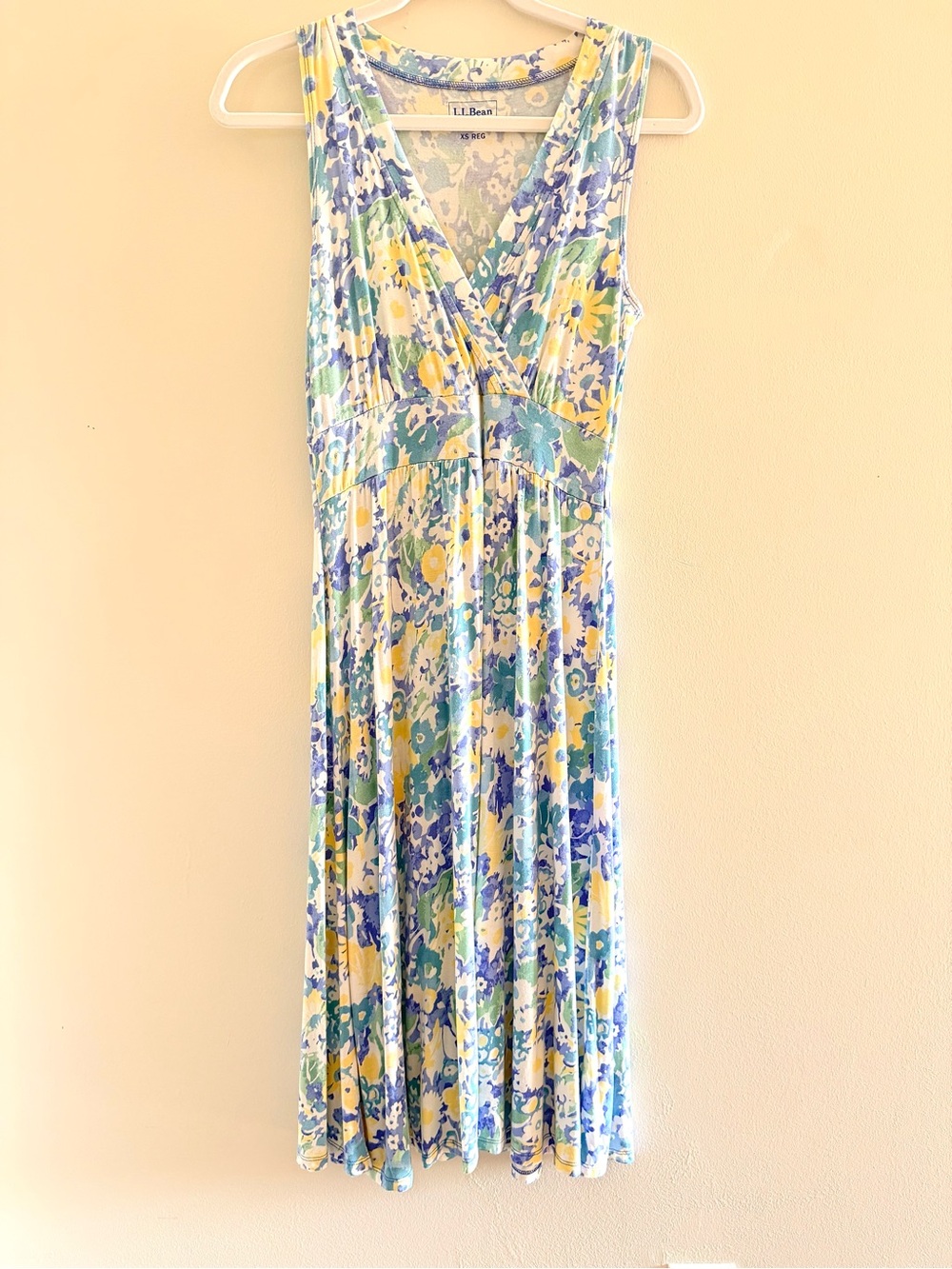 L.L.Bean Pastel Floral Midi Dress in Blue, Yellow, Green XS